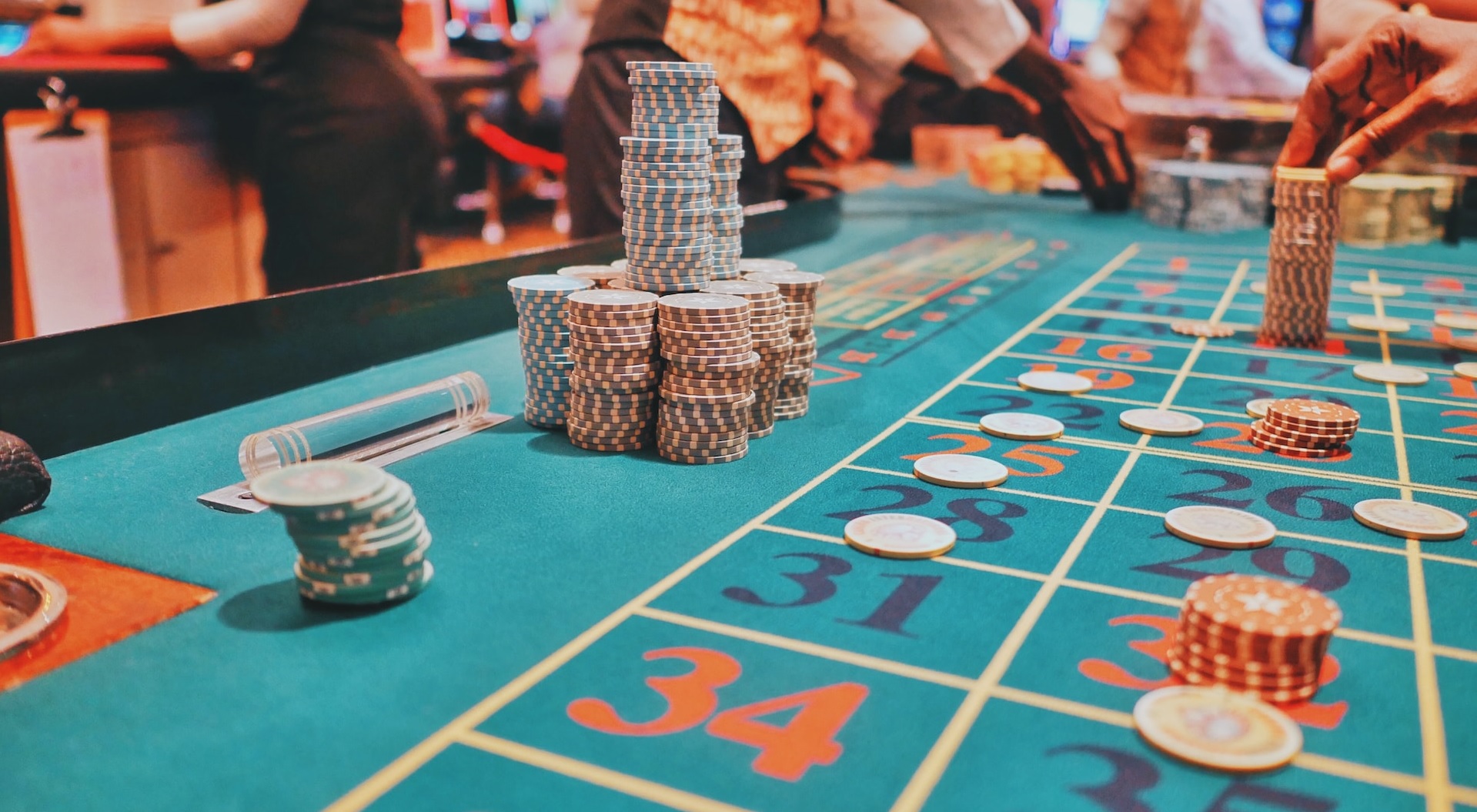 Casino and gaming charter flights to Nassau in the Bahamas