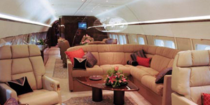 Boeing Business Jet (BBJ) view for Bahamas charter
