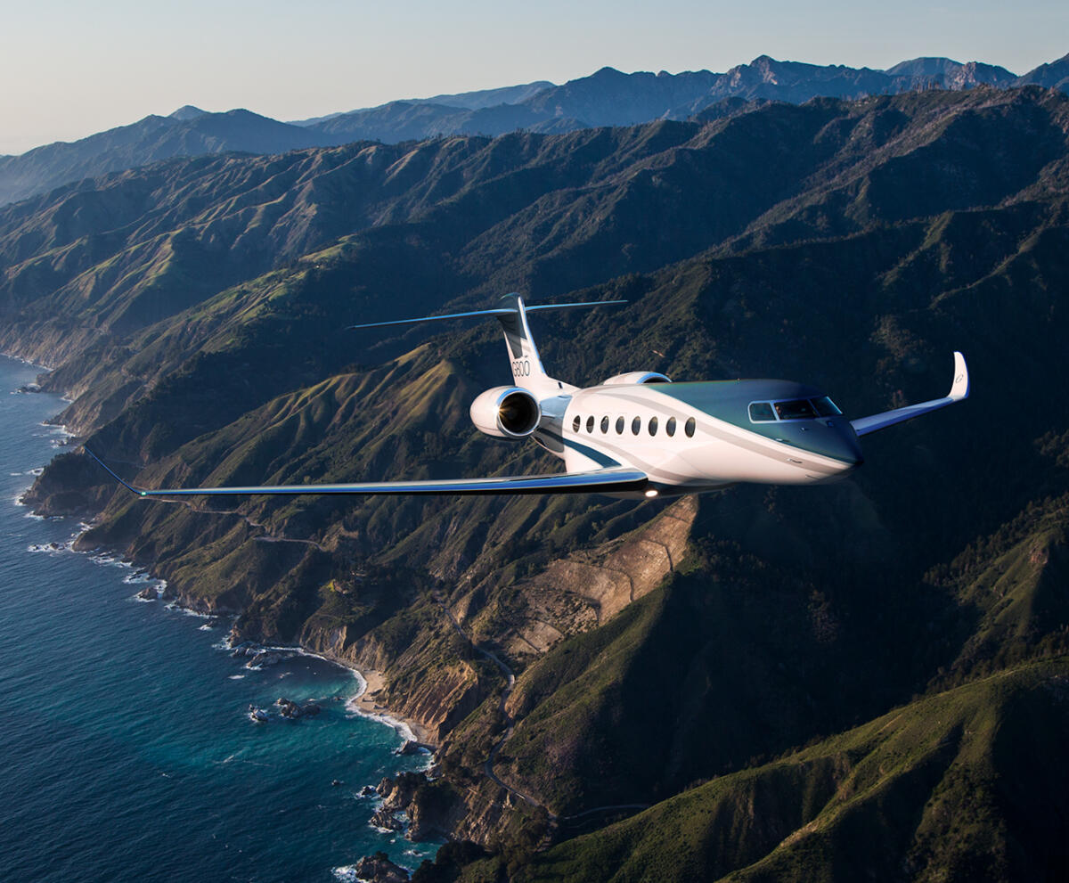 Gulfstream G800 cabin for Bahamas charter