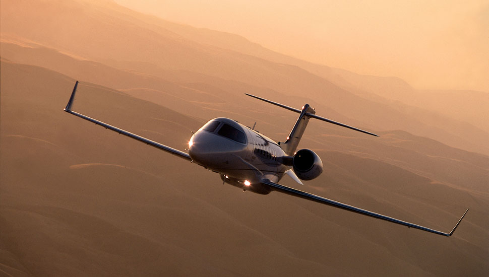 Learjet 40 light jet private aircraft for Bahamas charter