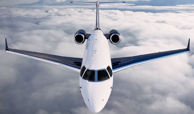 Embraer Legacy 450 cabin for Bahamas charter