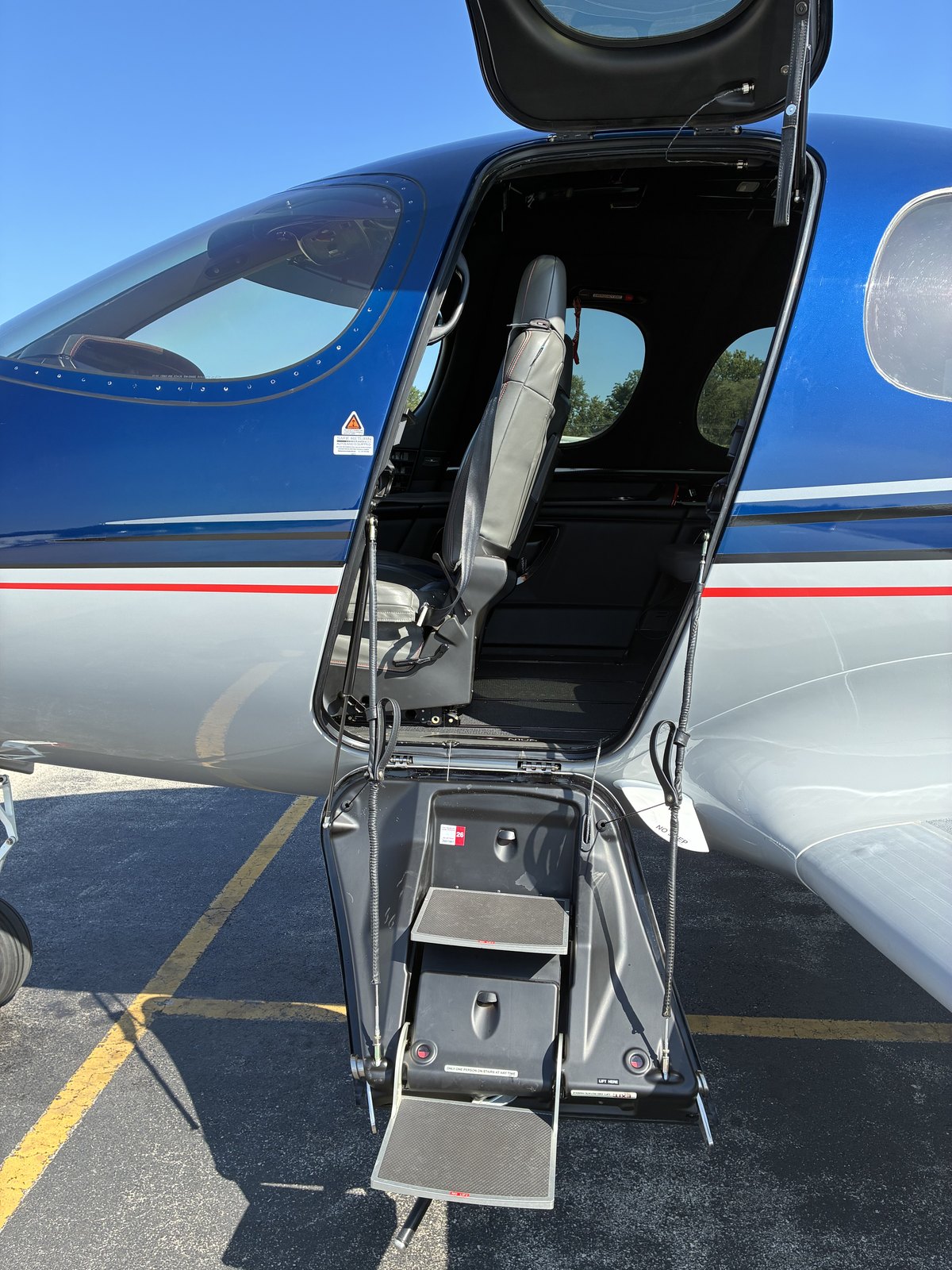 Cirrus Vision Jet SF50 view for Bahamas charter