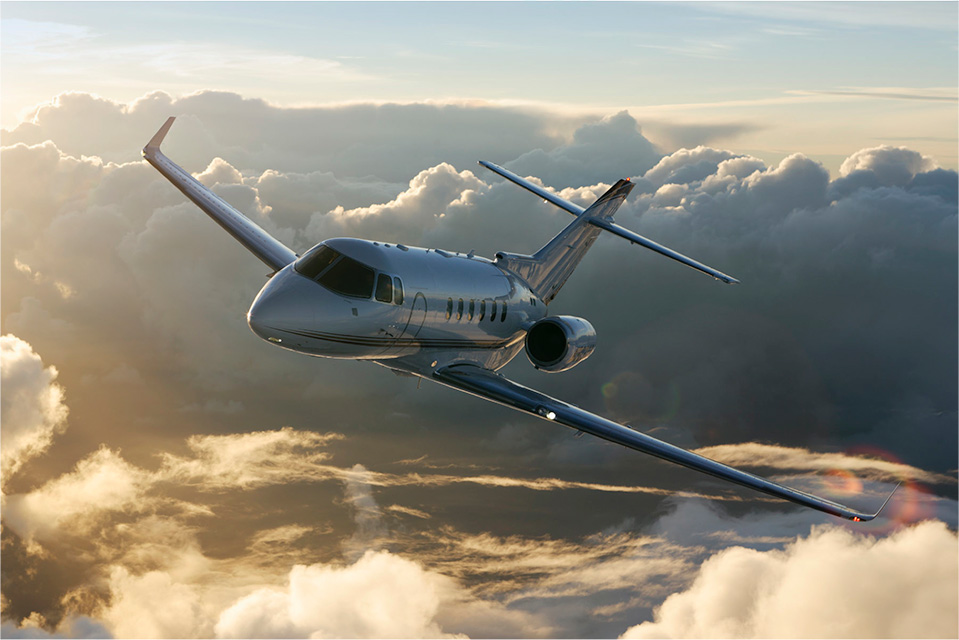 Hawker 900XP cabin for Bahamas charter